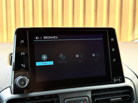 Citroën Berlingo 1.5 BlueHDI Control | Marge | Apple Carplay | Android Auto | Navigatie | Cruise Control | Parkeersensoren | Airconditioning | Bluetooth | Automatische Verlichting | Elektrische Spiegels |