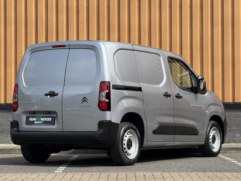 Citroën Berlingo 1.5 BlueHDI Control | Marge | Apple Carplay | Android Auto | Navigatie | Cruise Control | Parkeersensoren | Airconditioning | Bluetooth | Automatische Verlichting | Elektrische Spiegels |