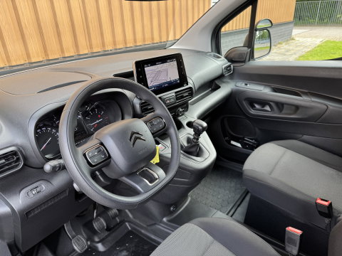 Citroën Berlingo 1.5 BlueHDI Control | Apple Carplay | Android Auto | Navigatie | Cruise Control | Parkeersensoren | Airconditioning | Bluetooth | Automatische Verlichting | Elektrische Spiegels |