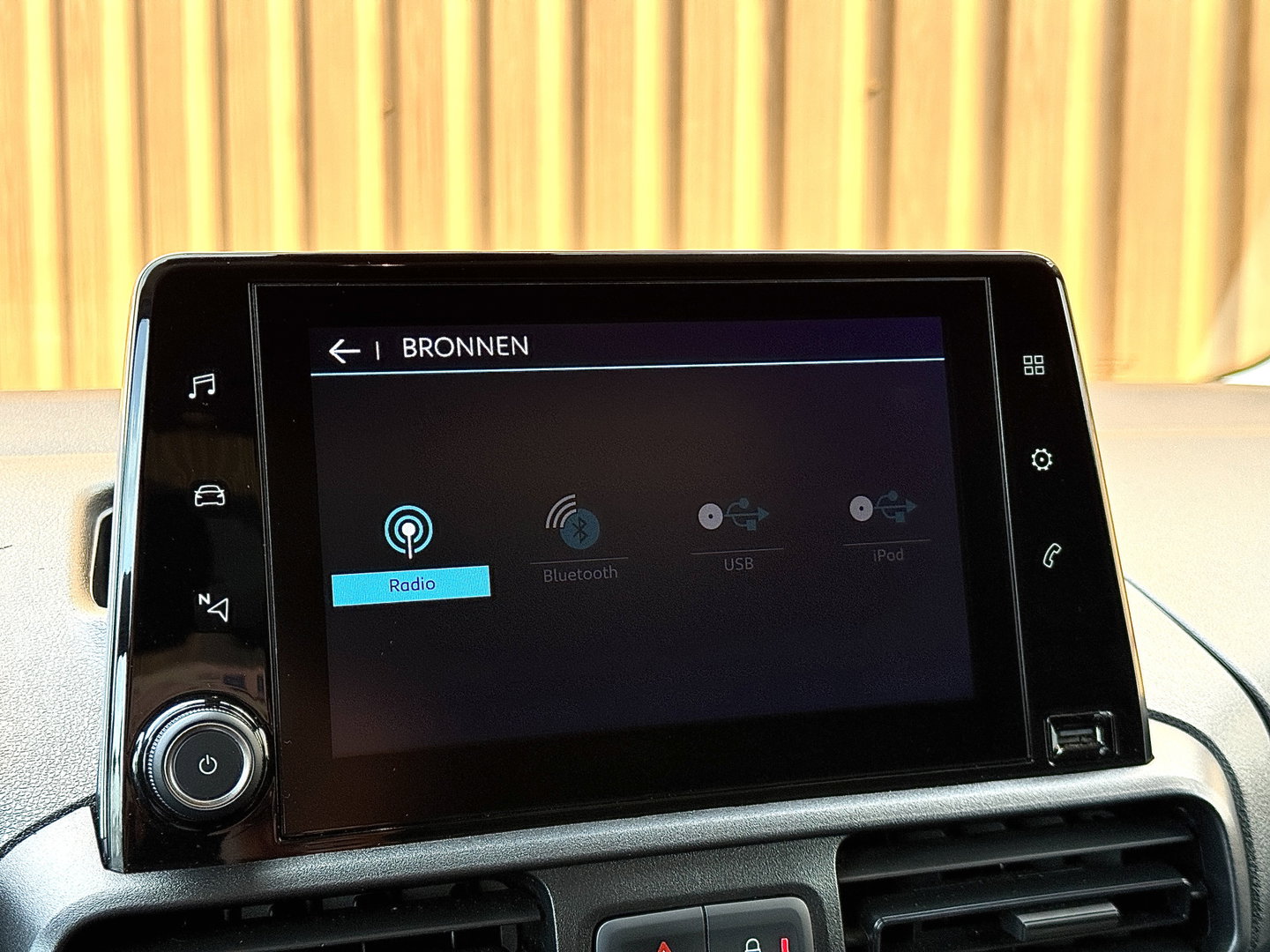 Citroën Berlingo 1.5 BlueHDI Control | Apple Carplay | Android Auto | Navigatie | Cruise Control | Parkeersensoren | Airconditioning | Bluetooth | Automatische Verlichting | Elektrische Spiegels |