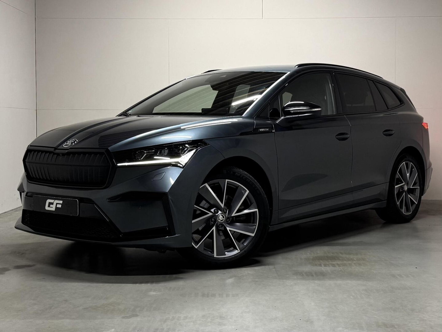 Škoda Enyaq iV 60 Sportline SOH 87% Carplay Camera Sfeerver. Stoel/Stuur verwarming
