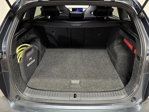 Škoda Enyaq iV 60 Sportline SOH 87% Carplay Camera Sfeerver. Stoel/Stuur verwarming
