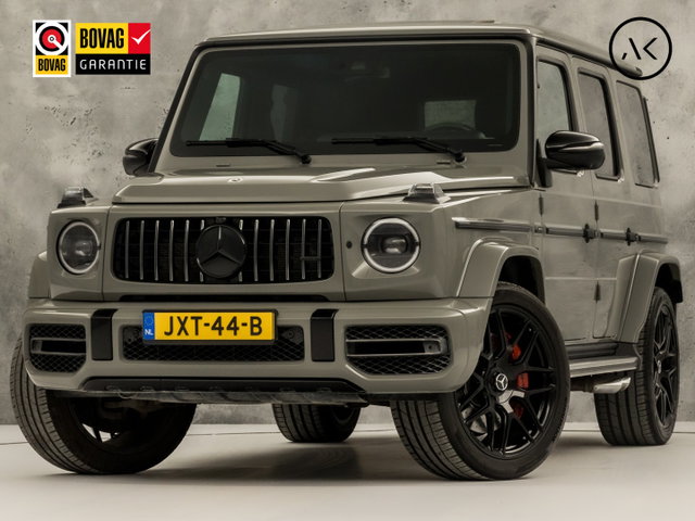 Mercedes-Benz G-Klasse - 63 AMG 585Pk (SCHUIFDAK, ALCANTARA HEMEL, APPLE CARPLAY, BURMESTER, MASSAGE, CARBON INTERIEUR, STOELKOELING/VERWARMING, ADAPTIVE CRUISE, 360 CAMERA, SFEERVERLICHTING, TREKHAAK, NIEUWSTAAT)