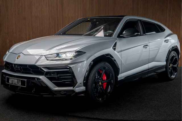 Lamborghini Urus - 4.0 V8 HUD Leder Ceramic B&O 360° Massage ACC Alcantara hemel Elektr. achterklep Elektr. verstelbare stoelen met memory Stoel & Stuurverwarming Navi PDC Climate LM velgen