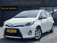 Toyota Yaris - 1.5 Full Hybrid Dynamic Pano,Navi,Camera,Clima,Cruise,Halfleder,PDC V+A,5 Deurs,N.A.P,Lm velgen,Apk tot 04-2027