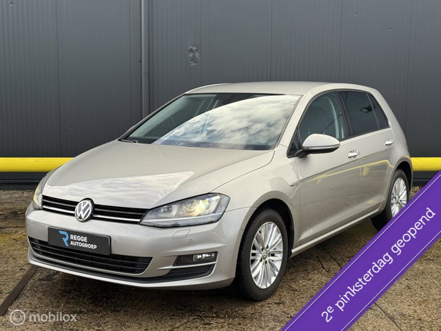 Volkswagen Golf - 1.2 TSI CUP Edition XENON | STOELVERWARMING