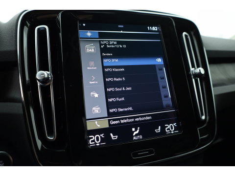 Volvo XC40 1.5 T5 Recharge Inscription SOH 93,9% | Pilot Assist | All Season | Apple CarPlay & Android Auto | Harman Kardon | Stoel-Stuurverw.