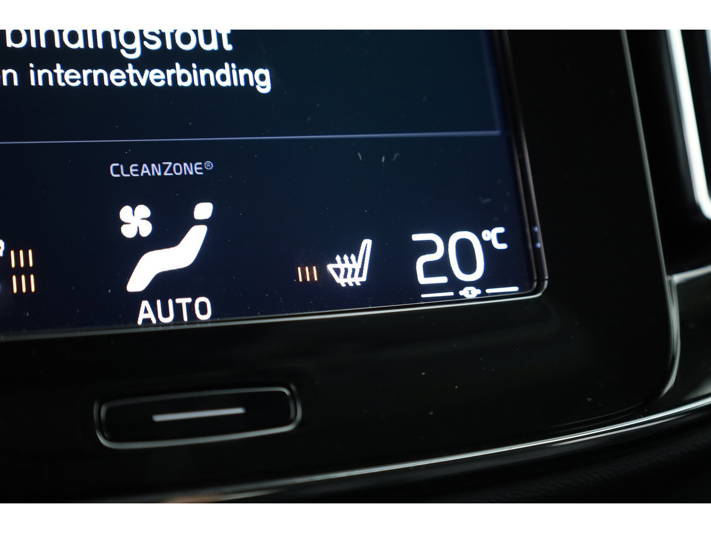 Volvo XC40 1.5 T5 Recharge Inscription SOH 93,9% | Pilot Assist | All Season | Apple CarPlay & Android Auto | Harman Kardon | Stoel-Stuurverw.