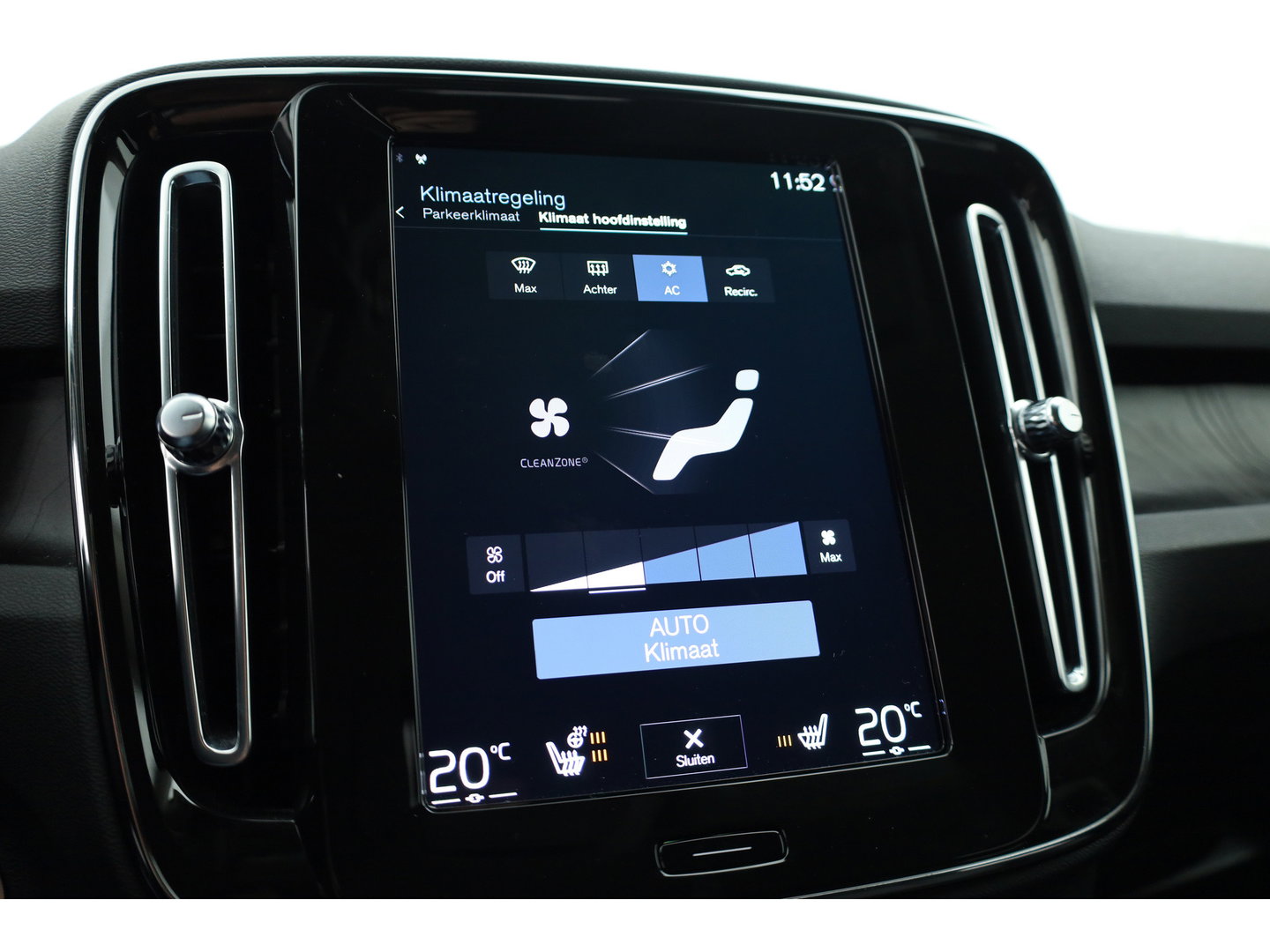 Volvo XC40 1.5 T5 Recharge Inscription SOH 93,9% | Pilot Assist | All Season | Apple CarPlay & Android Auto | Harman Kardon | Stoel-Stuurverw.