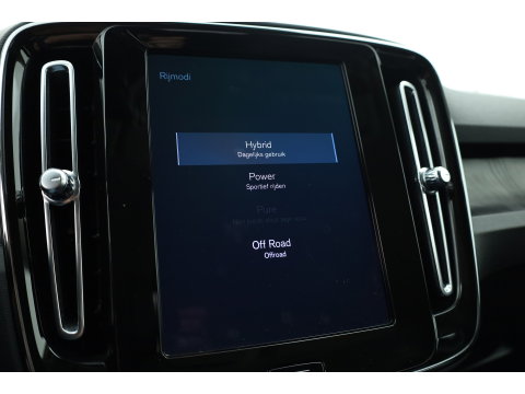 Volvo XC40 1.5 T5 Recharge Inscription SOH 93,9% | Pilot Assist | All Season | Apple CarPlay & Android Auto | Harman Kardon | Stoel-Stuurverw.