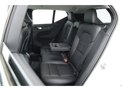 Volvo XC40 1.5 T5 Recharge Inscription SOH 93,9% | Pilot Assist | All Season | Apple CarPlay & Android Auto | Harman Kardon | Stoel-Stuurverw.