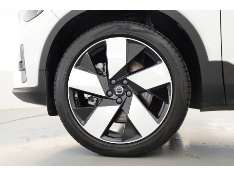 Volvo XC40 1.5 T5 Recharge Inscription SOH 93,9% | Pilot Assist | All Season | Apple CarPlay & Android Auto | Harman Kardon | Stoel-Stuurverw.