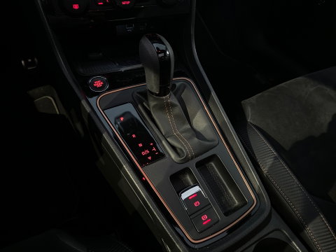 SEAT Leon ST 2.0 TSI 4DRIVE CUPRA Ultimate Pano|Carbon|Keyless