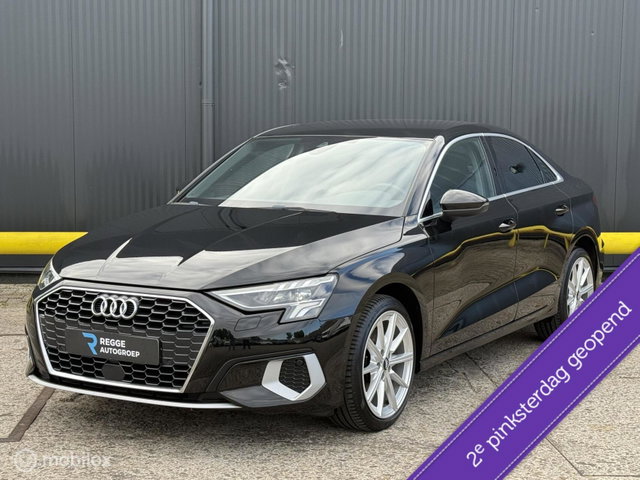 Audi A3 - Limousine 30 TFSI Pro Line S-Line velgen AUTOMAAT