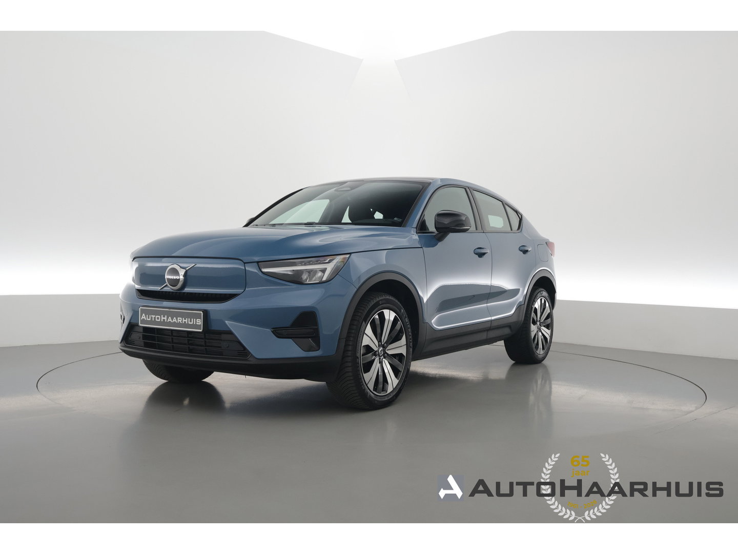 Volvo C40 Recharge Plus 69 kWh | Pano | Elek. Trekhaak | Stoel- Stuurverw. | Pilot Assist | Camera | Apple CarPlay