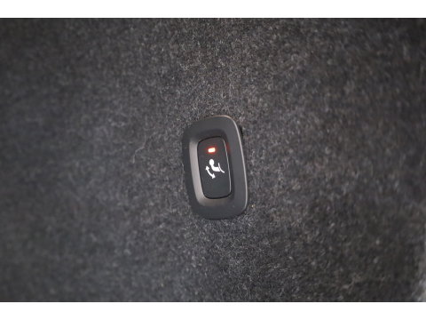 Volvo C40 Recharge Plus 69 kWh | Pano | Elek. Trekhaak | Stoel- Stuurverw. | Pilot Assist | Camera | Apple CarPlay