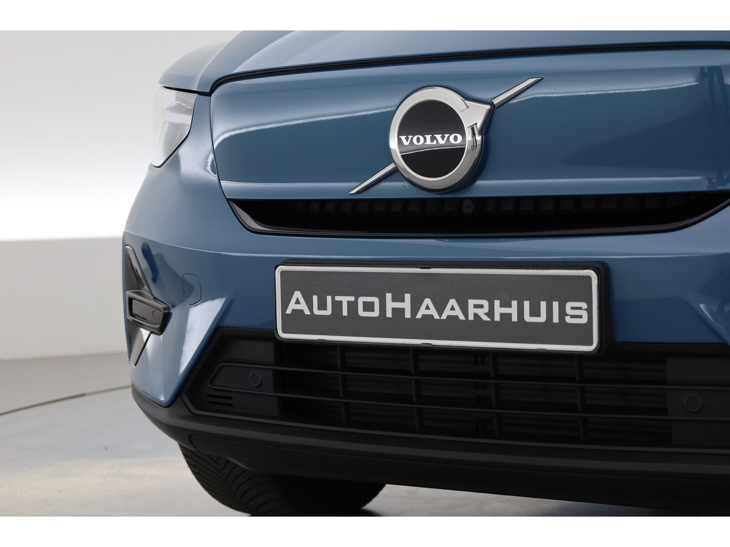 Volvo C40 Recharge Plus 69 kWh | Pano | Elek. Trekhaak | Stoel- Stuurverw. | Pilot Assist | Camera | Apple CarPlay