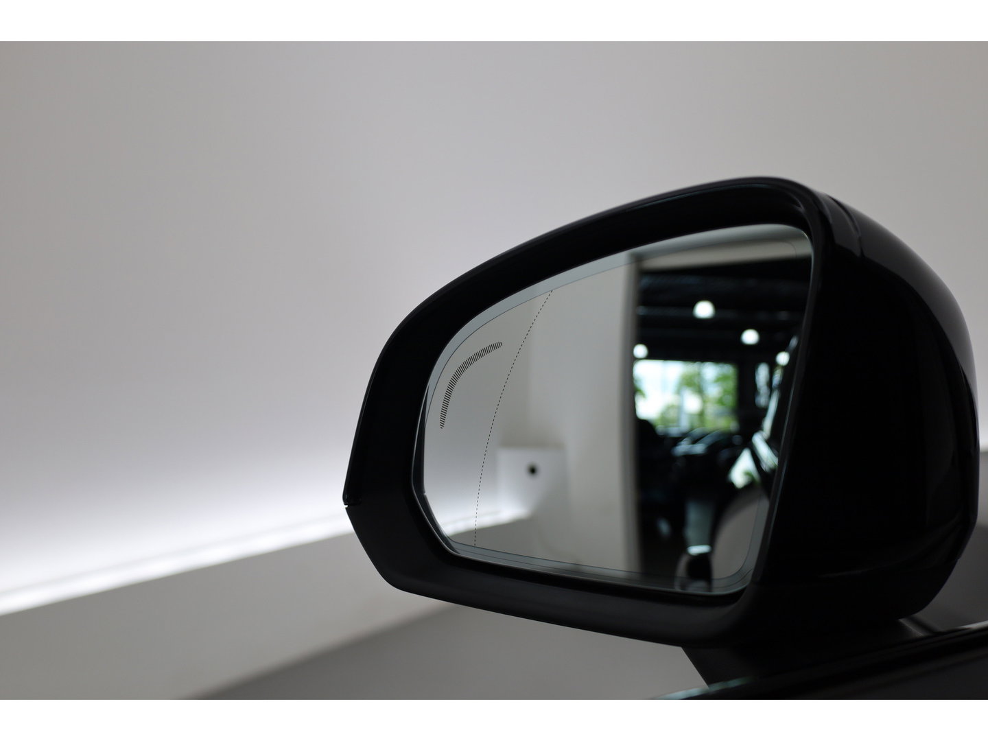 Volvo XC40 Single Motor Plus 69 kWh | SOH 94.4% | Adapt. Cruise | Keyless | Stoel-Stuurverw. | All Season | Camera | 19"