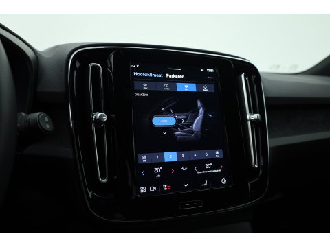 Volvo XC40 Single Motor Plus 69 kWh | SOH 94.4% | Adapt. Cruise | Keyless | Stoel-Stuurverw. | All Season | Camera | 19"