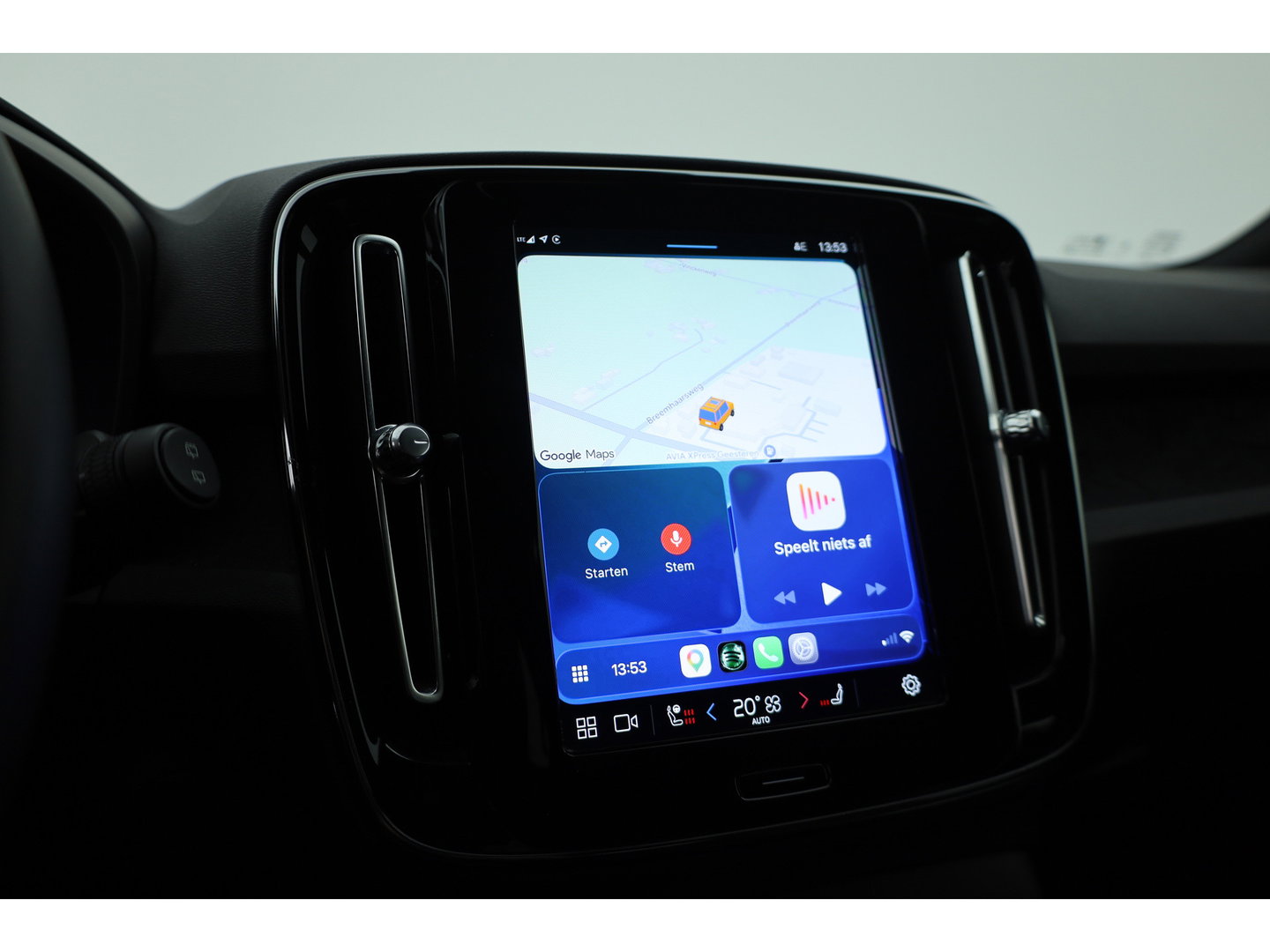 Volvo XC40 Single Motor Plus 69 kWh | SOH 94.4% | Adapt. Cruise | Keyless | Stoel-Stuurverw. | All Season | Camera | 19"