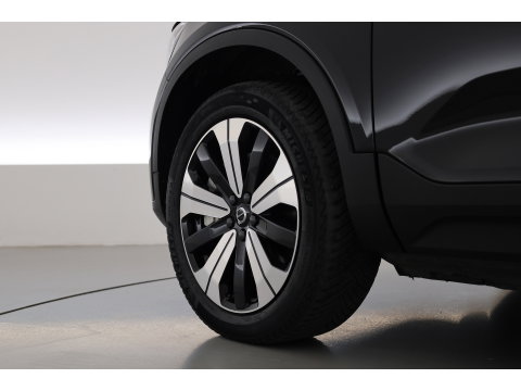 Volvo XC40 Single Motor Plus 69 kWh | SOH 94.4% | Adapt. Cruise | Keyless | Stoel-Stuurverw. | All Season | Camera | 19"