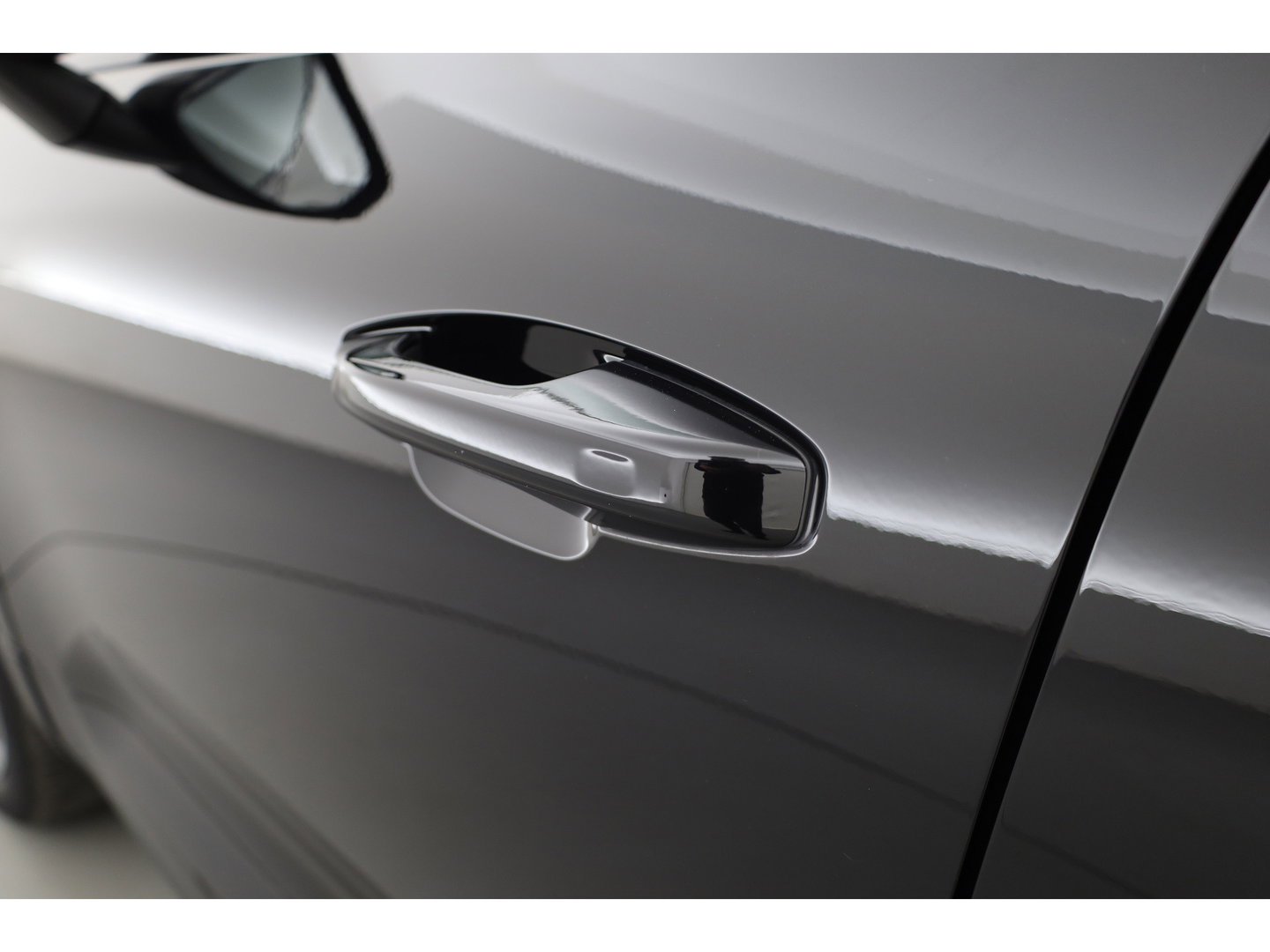 Volvo XC40 Single Motor Plus 69 kWh | SOH 94.4% | Adapt. Cruise | Keyless | Stoel-Stuurverw. | All Season | Camera | 19"