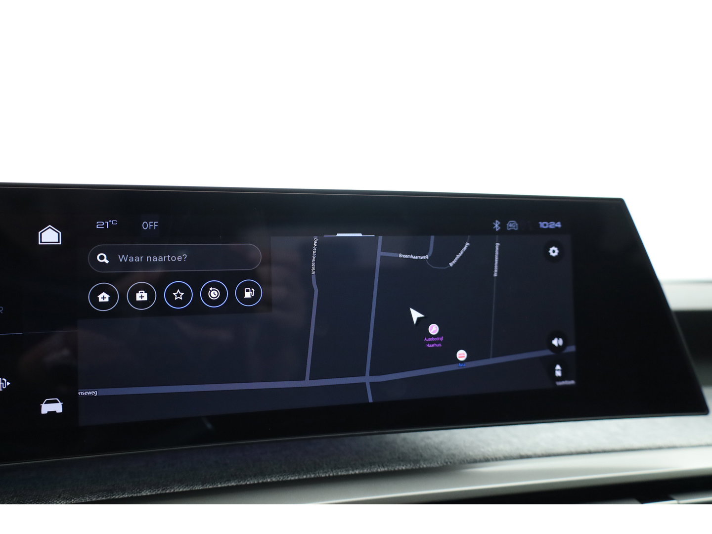 Peugeot 3008 1.2 Hybrid 136 Allure | Dig. Cockpit | Keyless | 360cam | Adapt. Cruise | Trekhaak | All Season | Apple Carplay & Android Auto