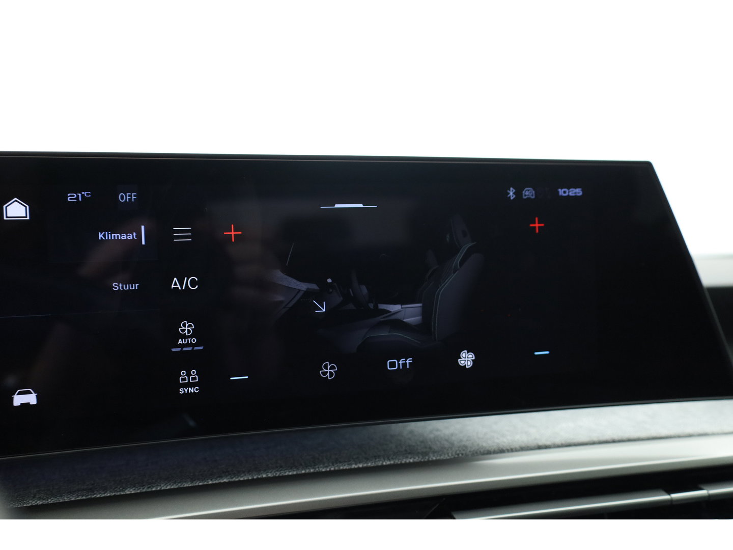 Peugeot 3008 1.2 Hybrid 136 Allure | Dig. Cockpit | Keyless | 360cam | Adapt. Cruise | Trekhaak | All Season | Apple Carplay & Android Auto