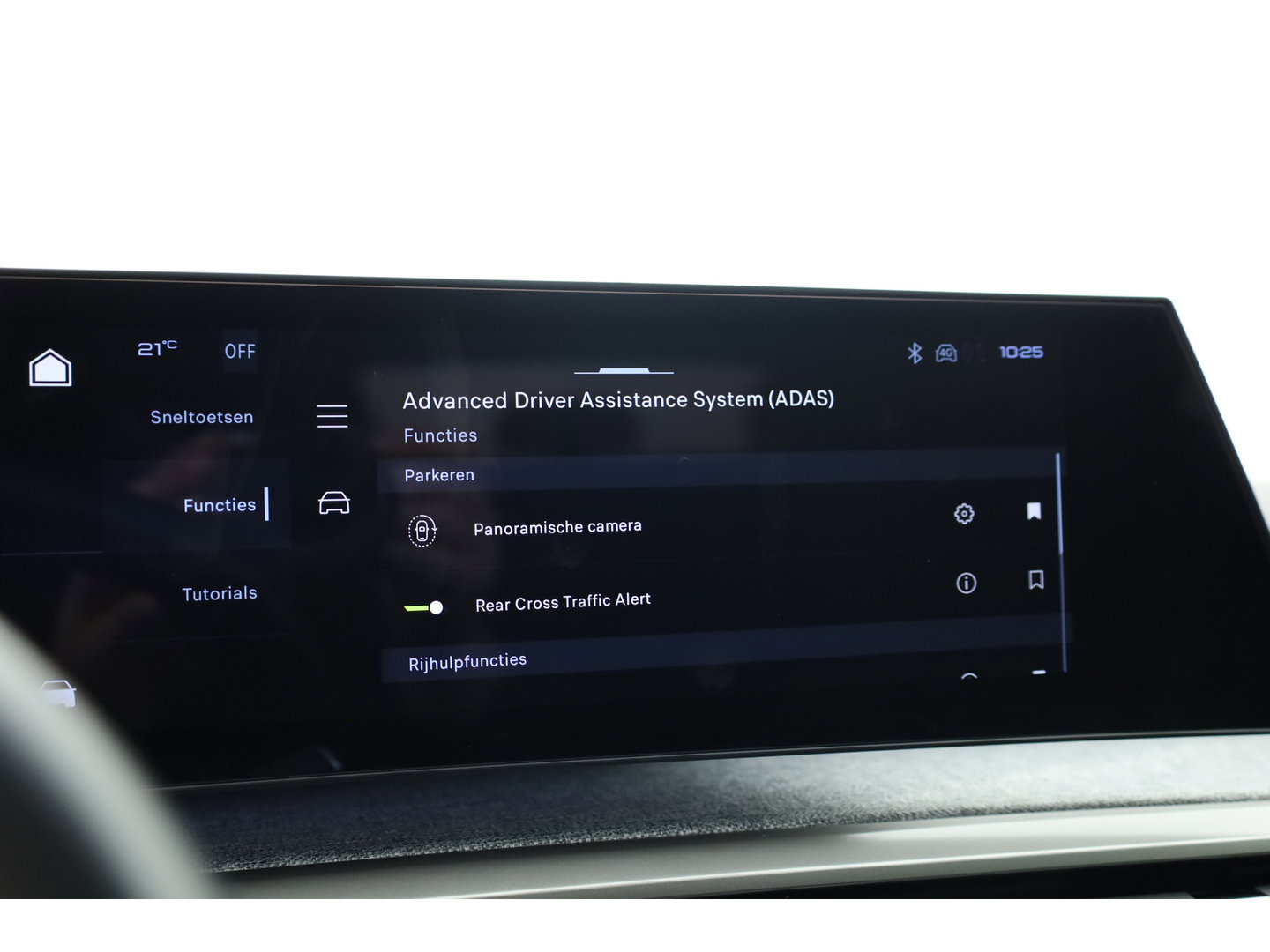 Peugeot 3008 1.2 Hybrid 136 Allure | Dig. Cockpit | Keyless | 360cam | Adapt. Cruise | Trekhaak | All Season | Apple Carplay & Android Auto