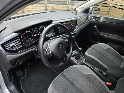 Volkswagen Polo 1.0 TSI Highline Clima Cruise Navi PDC LM