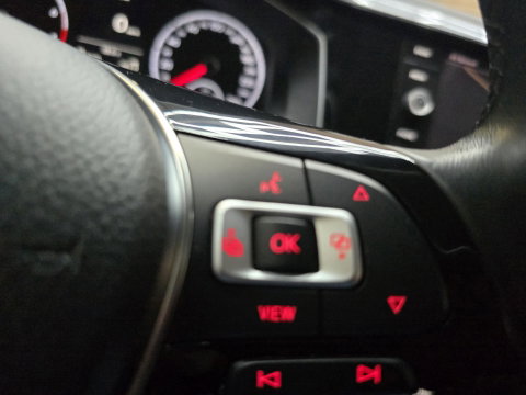 Volkswagen Polo 1.0 TSI Highline Clima Cruise Navi PDC LM