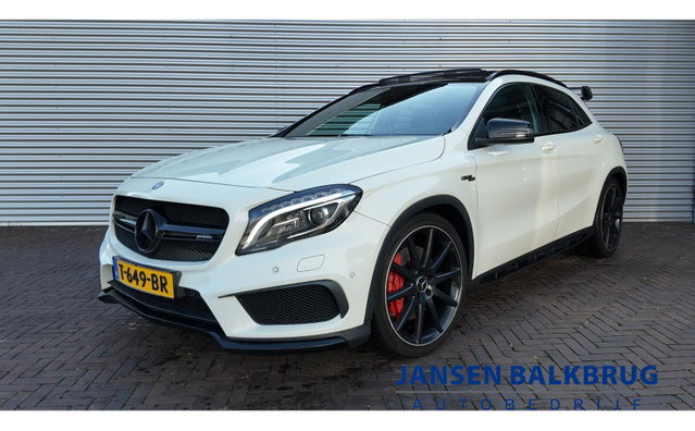 Mercedes-Benz GLA - AMG 45 4MATIC PANORAMADAK