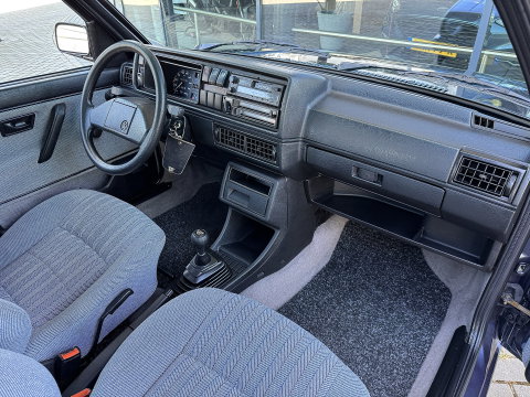 Volkswagen Golf 1.6 D CL 4+E | Uniek! | Origineel Nederlands | Ruim 32 jaar één eigenaar! |