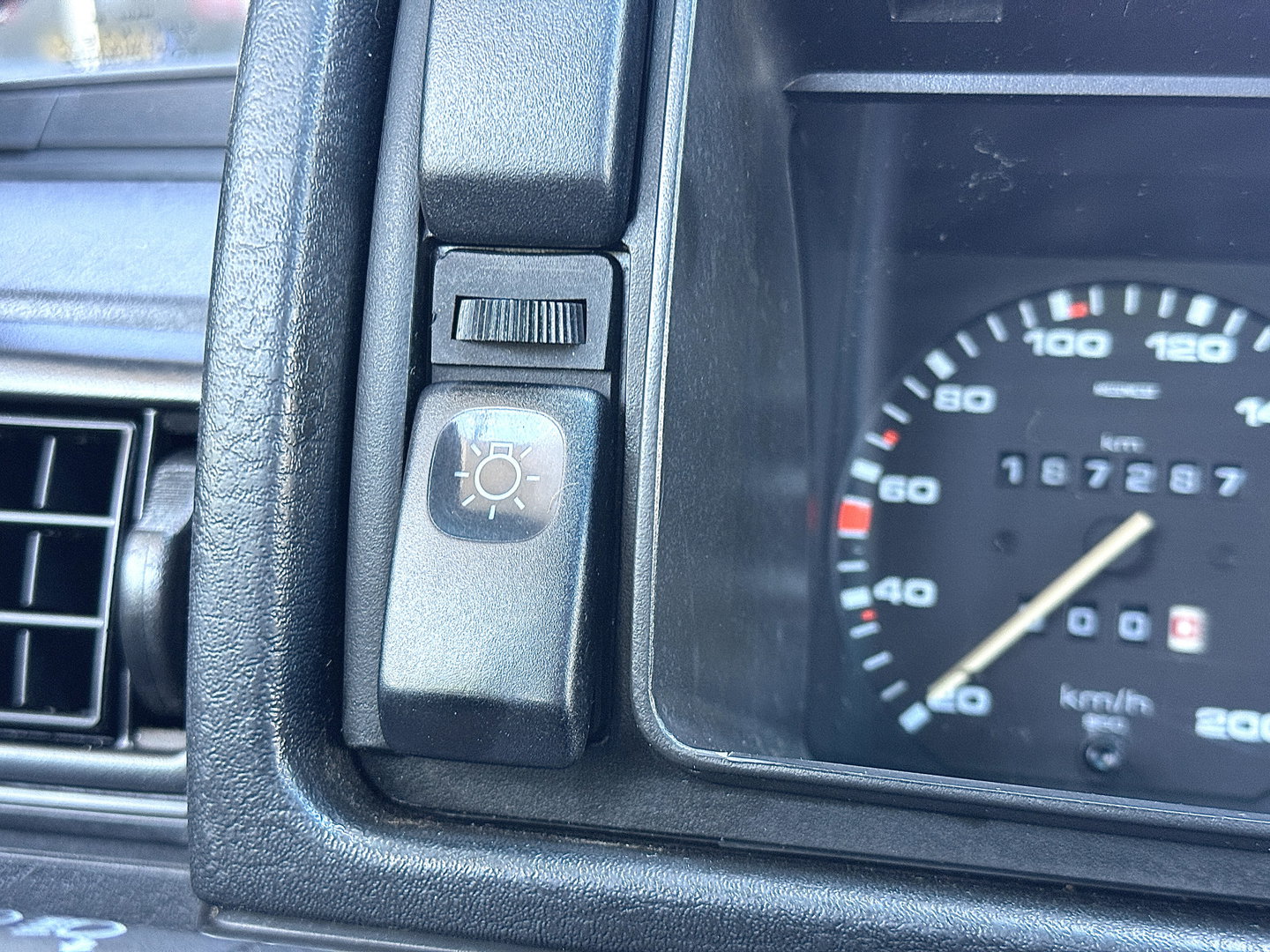 Volkswagen Golf 1.6 D CL 4+E | Uniek! | Origineel Nederlands | Ruim 32 jaar één eigenaar! |