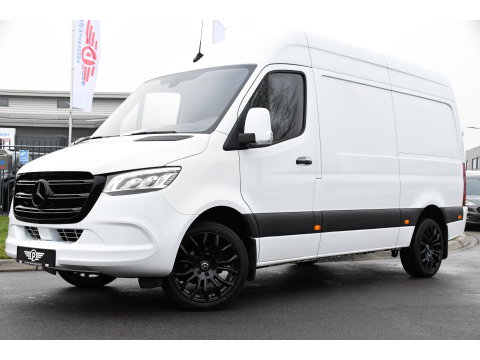 Mercedes-Benz Sprinter 317 1.9 CDI L2H2 RWD PB Edition Camera, Cruise, Carplay, 3500kg Trekhaak, 170PK, Automaat, LED,  Multimedia, UNIEK!
