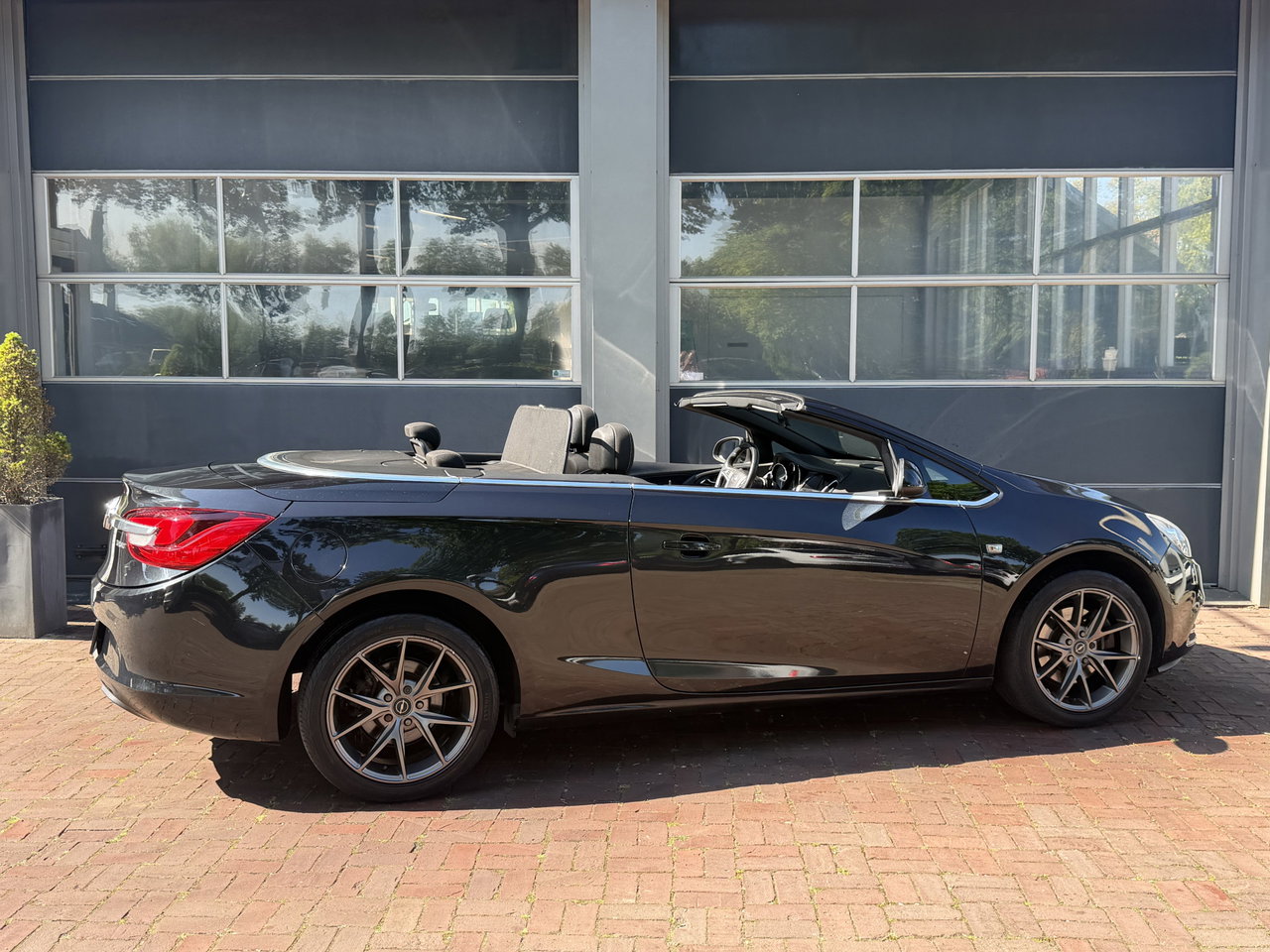 Opel Cascada