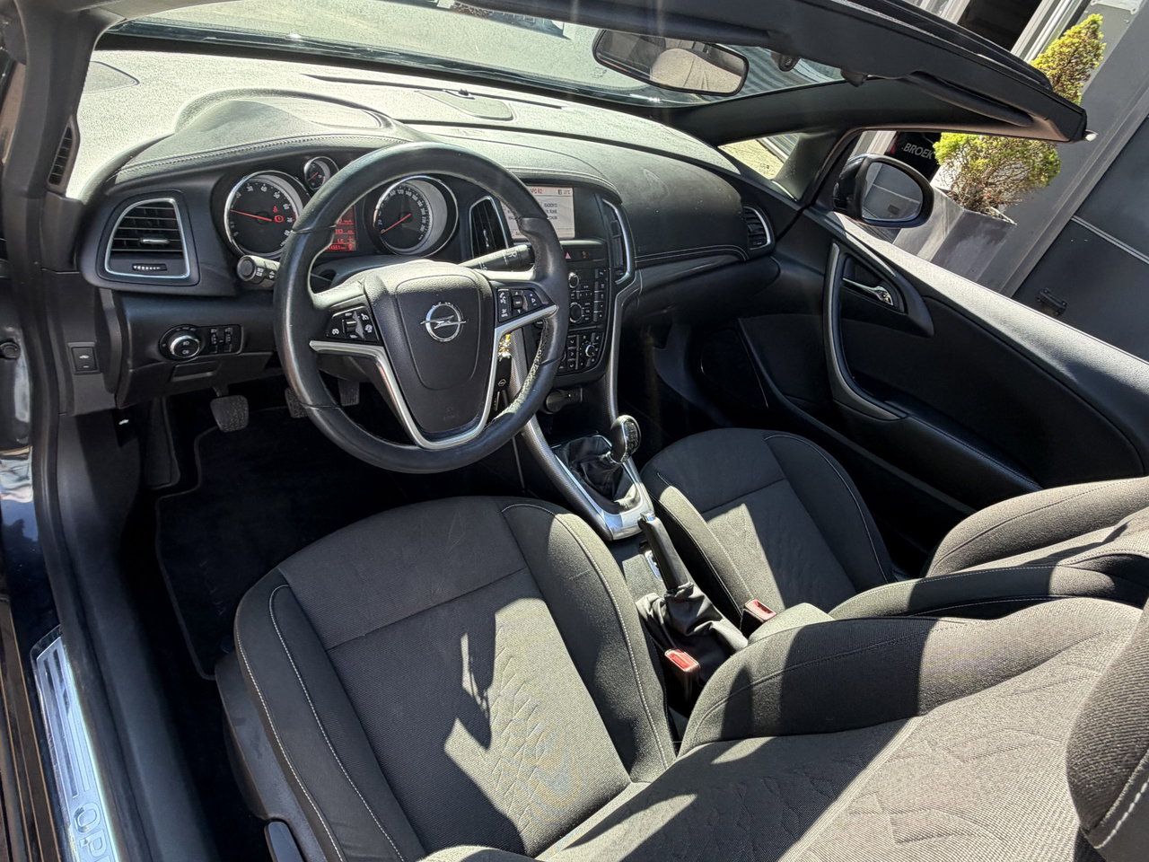 Opel Cascada