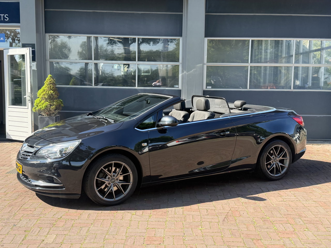 Opel Cascada