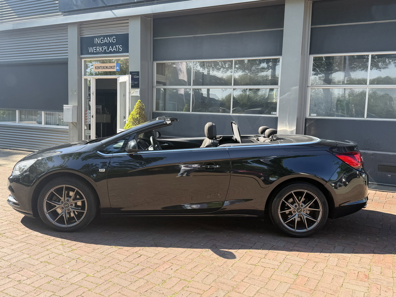 Opel Cascada