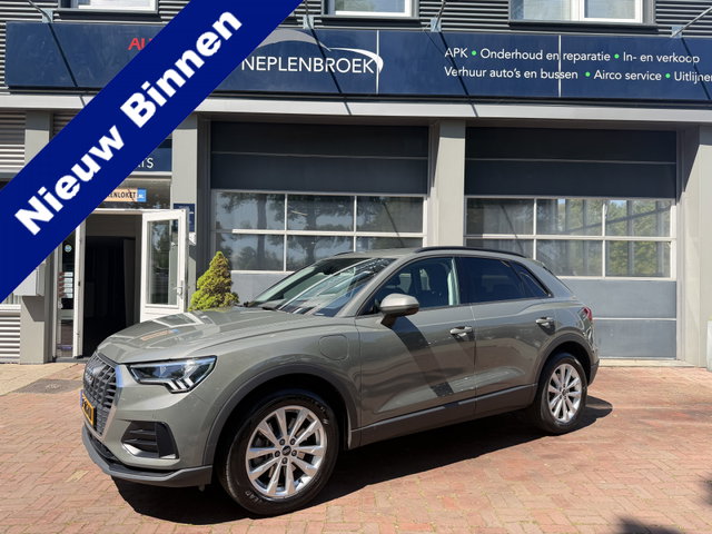 Audi Q3 - 45 TFSI e S edition Hybride Bj 2021 Km 43.000 Navi,Trekhaak,Clima,CvStoelverm,18Inch Dealer onderhouden