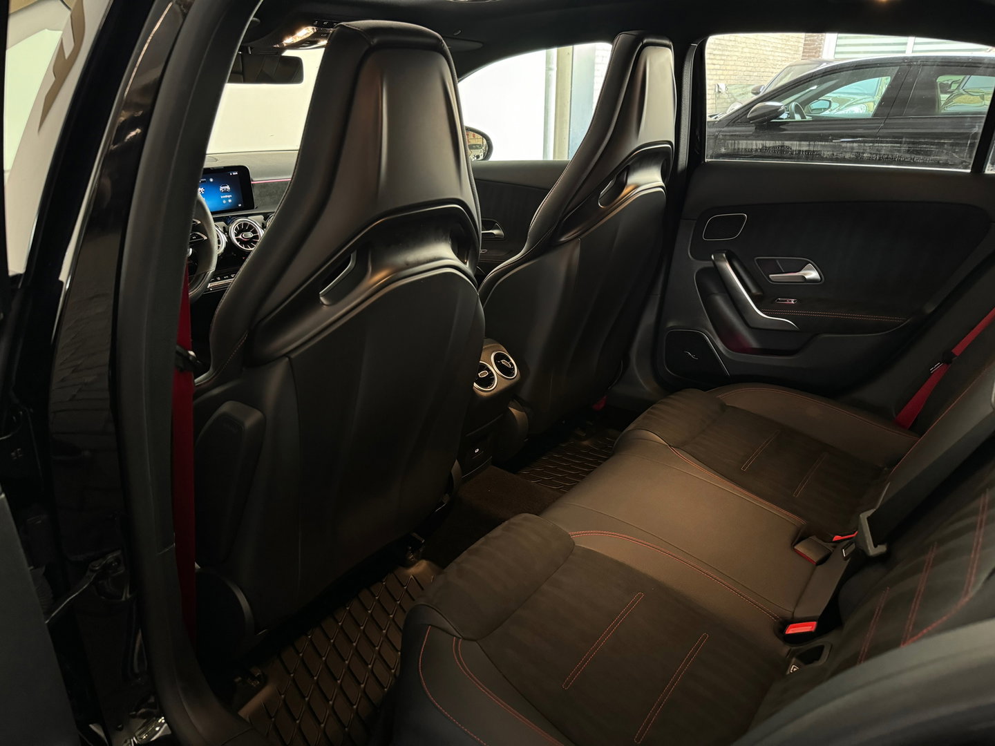 Mercedes-Benz A-Klasse AMG 45 S 4Matic+ Pano|Kuip|Burmester