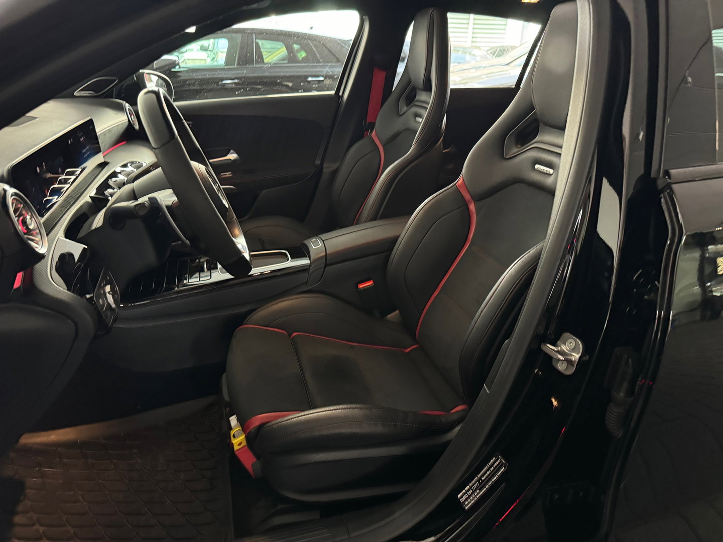 Mercedes-Benz A-Klasse AMG 45 S 4Matic+ Pano|Kuip|Burmester