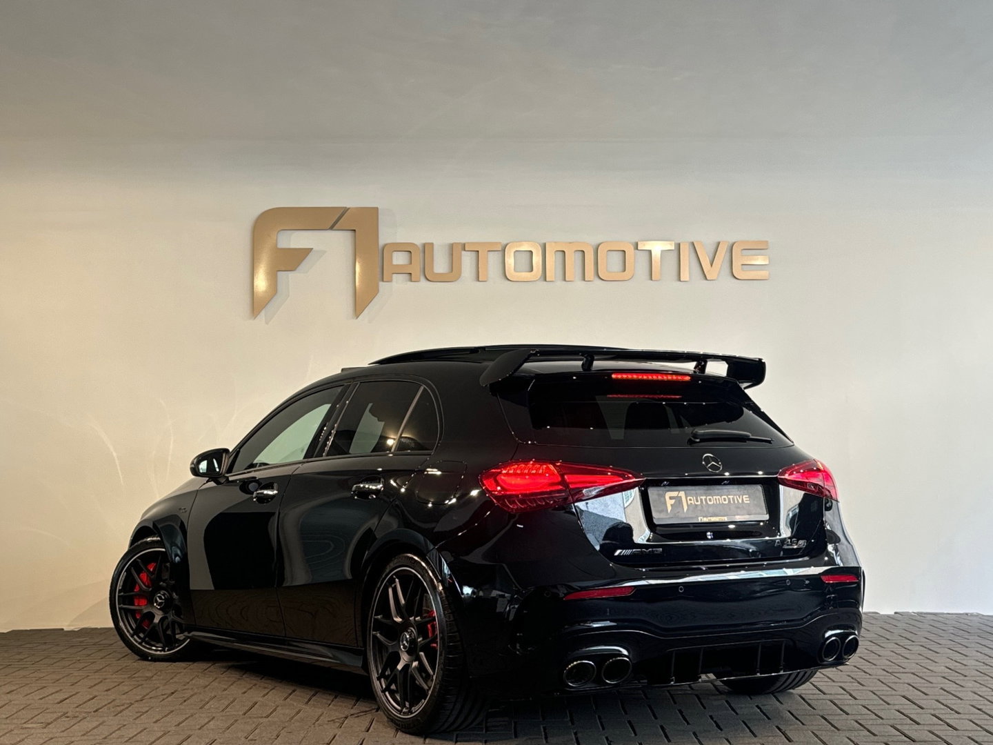 Mercedes-Benz A-Klasse AMG 45 S 4Matic+ Pano|Kuip|Burmester