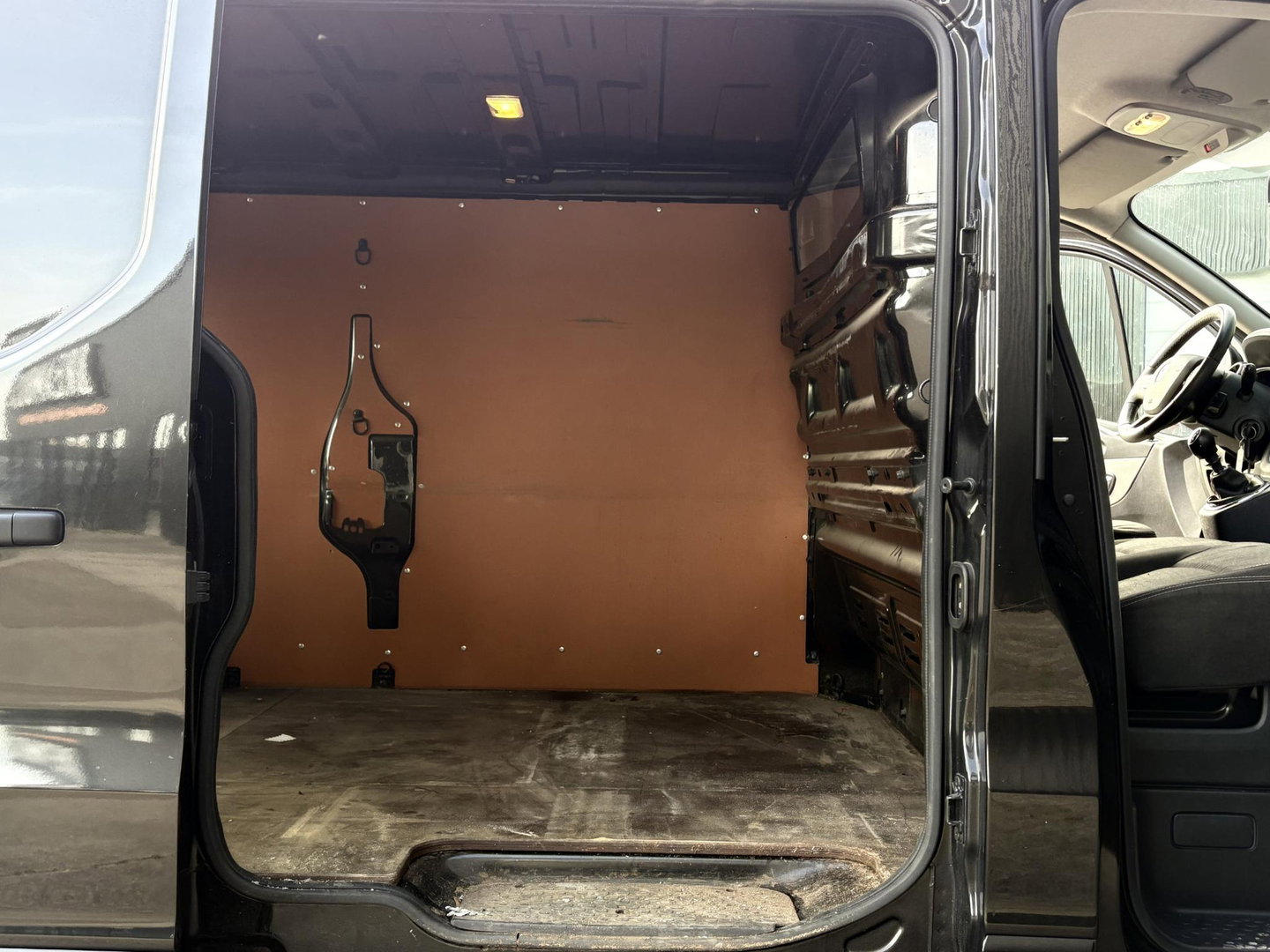 Renault Trafic 1.6 dCi T29 L2H1 145PK MARGE | CAMERA | SENSOREN | CRUISE | LMV |