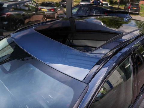 Volvo V60 T6 AWD Plus Dark Pano 360 Cam Trekh. Harman Kardon 19''