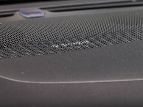 Volvo V60 T6 AWD Plus Dark Pano 360 Cam Trekh. Harman Kardon 19''