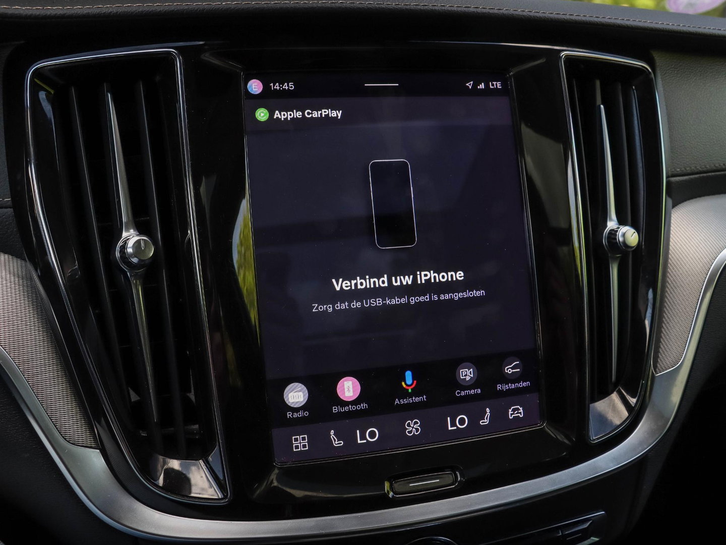 Volvo V60 T6 AWD Plus Dark Pano 360 Cam Trekh. Harman Kardon 19''