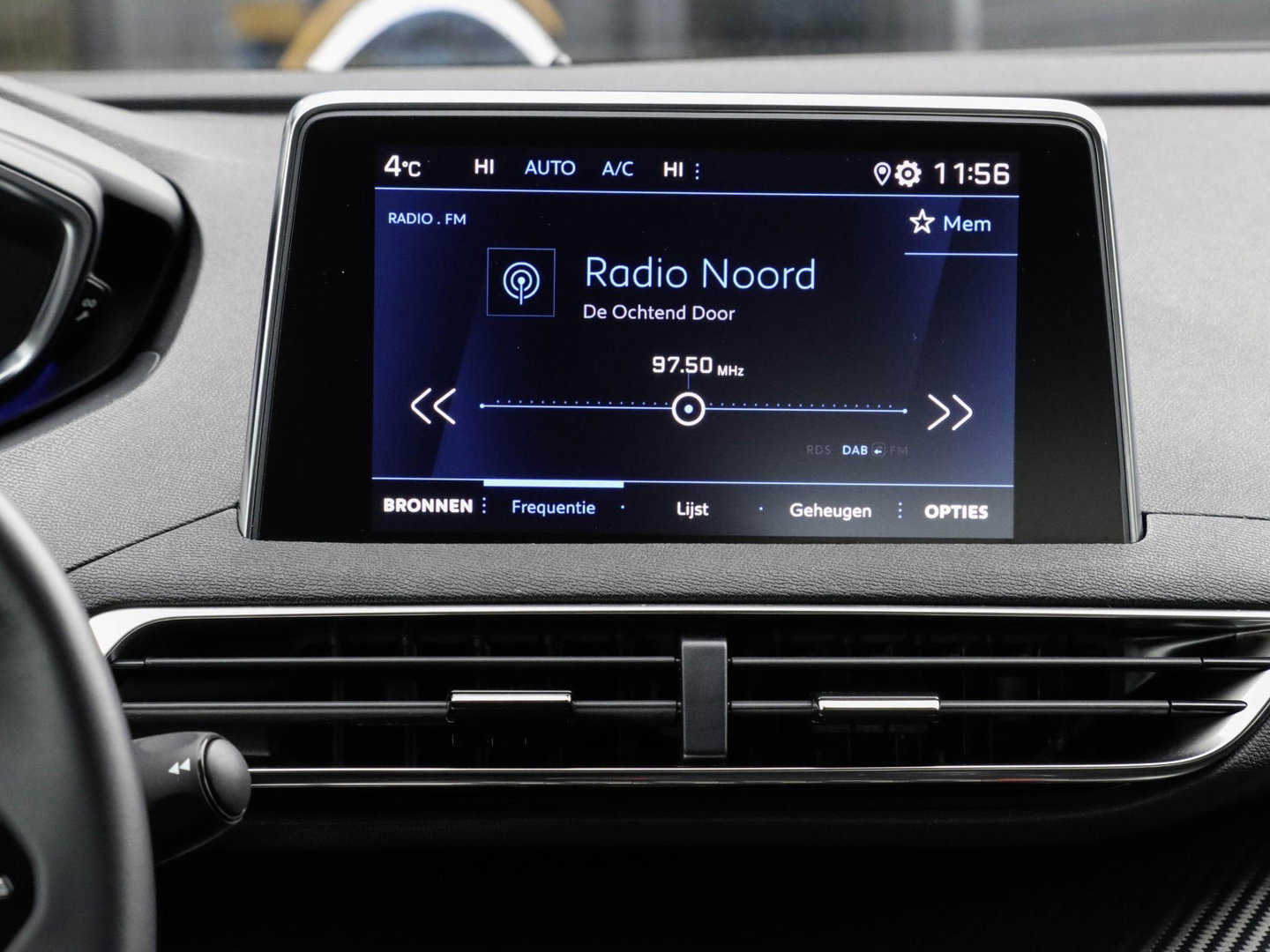 Peugeot 3008 1.2 PureTech Active | Stoelverwarming | Navigatie via Carplay