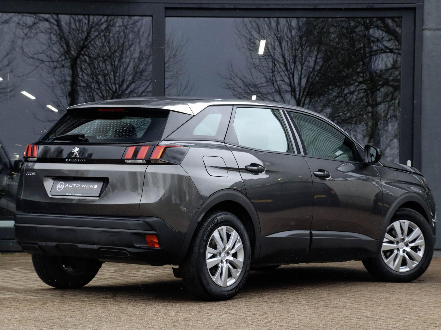 Peugeot 3008 1.2 PureTech Active | Stoelverwarming | Navigatie via Carplay