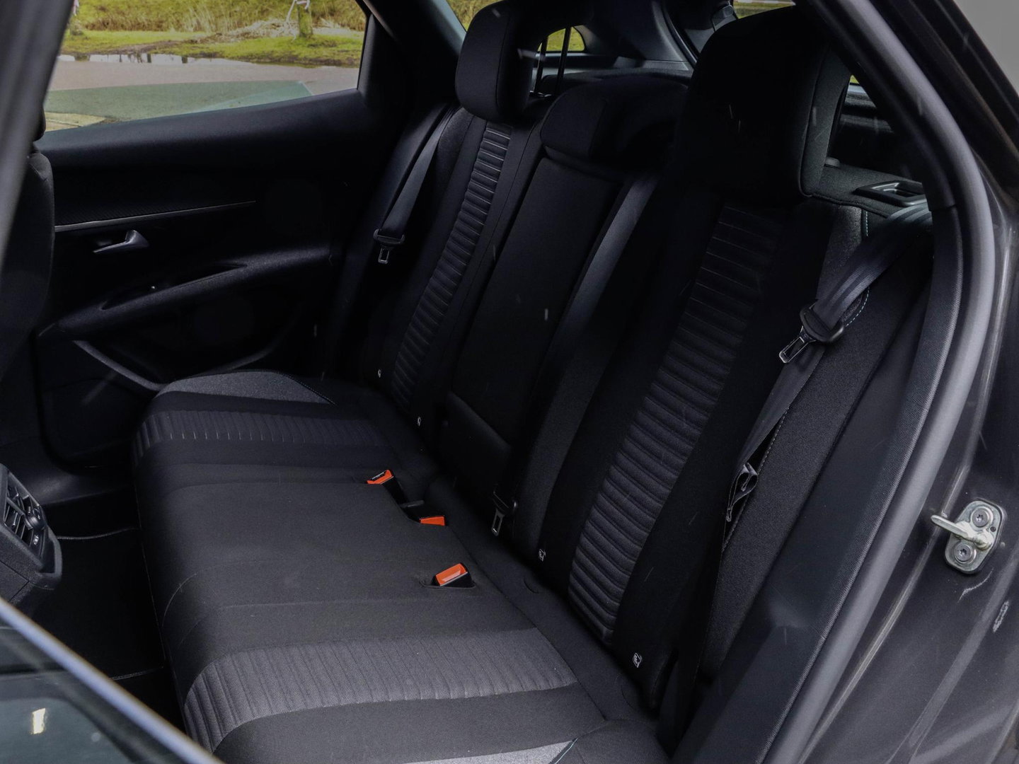 Peugeot 3008 1.2 PureTech Active | Stoelverwarming | Navigatie via Carplay